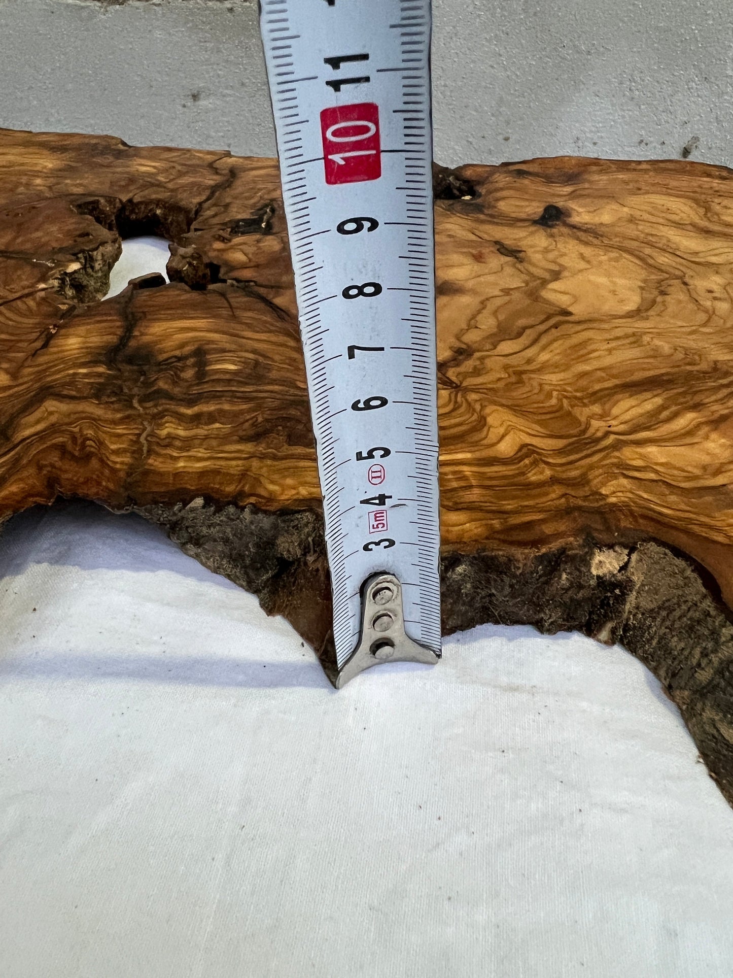 Rare Olive Wood Slab 43x66cm | Live Edge for Epoxy Resin & Coffee Table | Premium Dry Luthier Wood | Unique Grain Sustainable Luxury Art.
