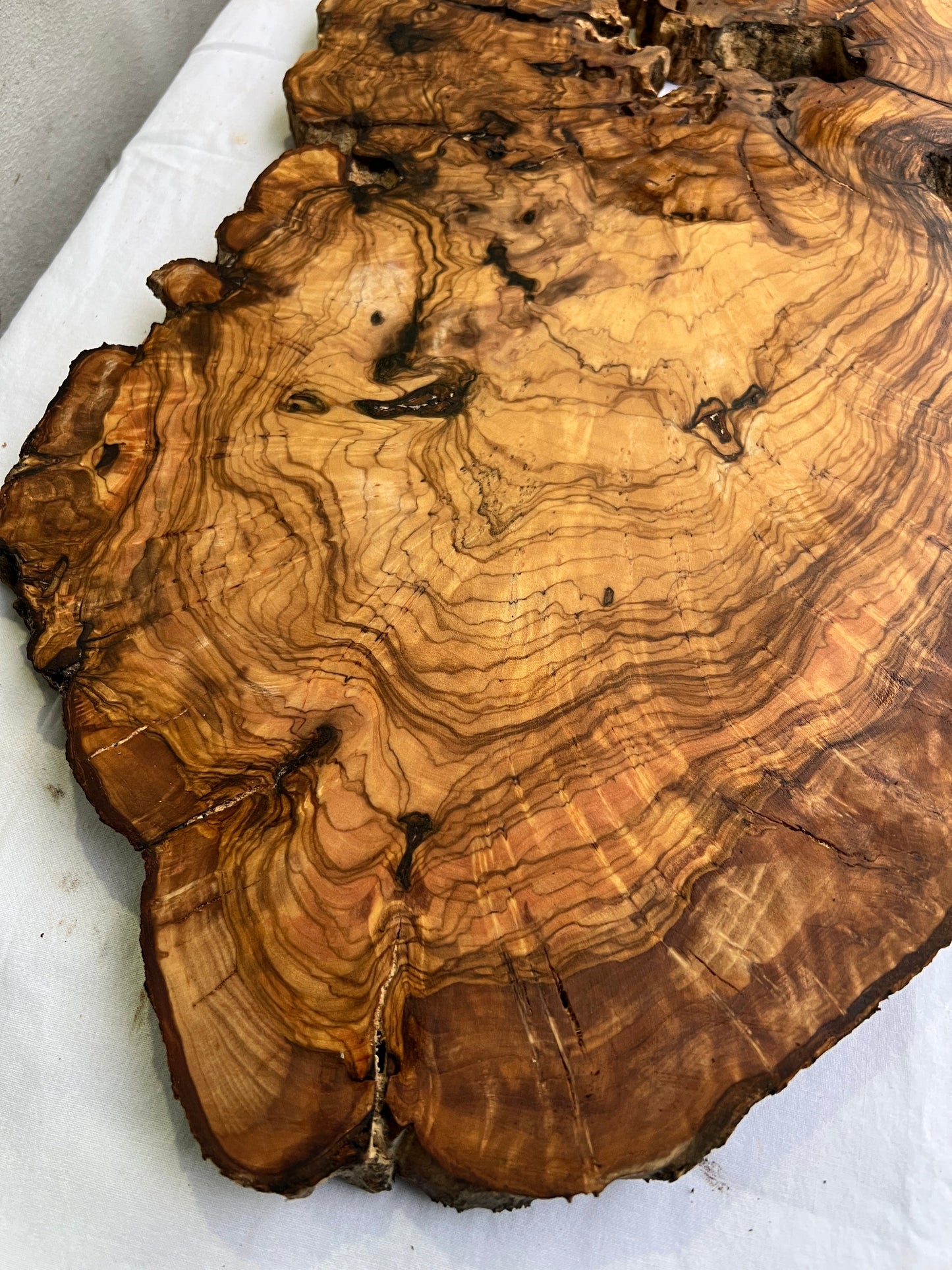 Rare Olive Wood Slab 42x65cm | Live Edge for Epoxy Resin & Wall Art | Unique Grain Sustainable Luxury | Super Dry DIY Craft Wood.