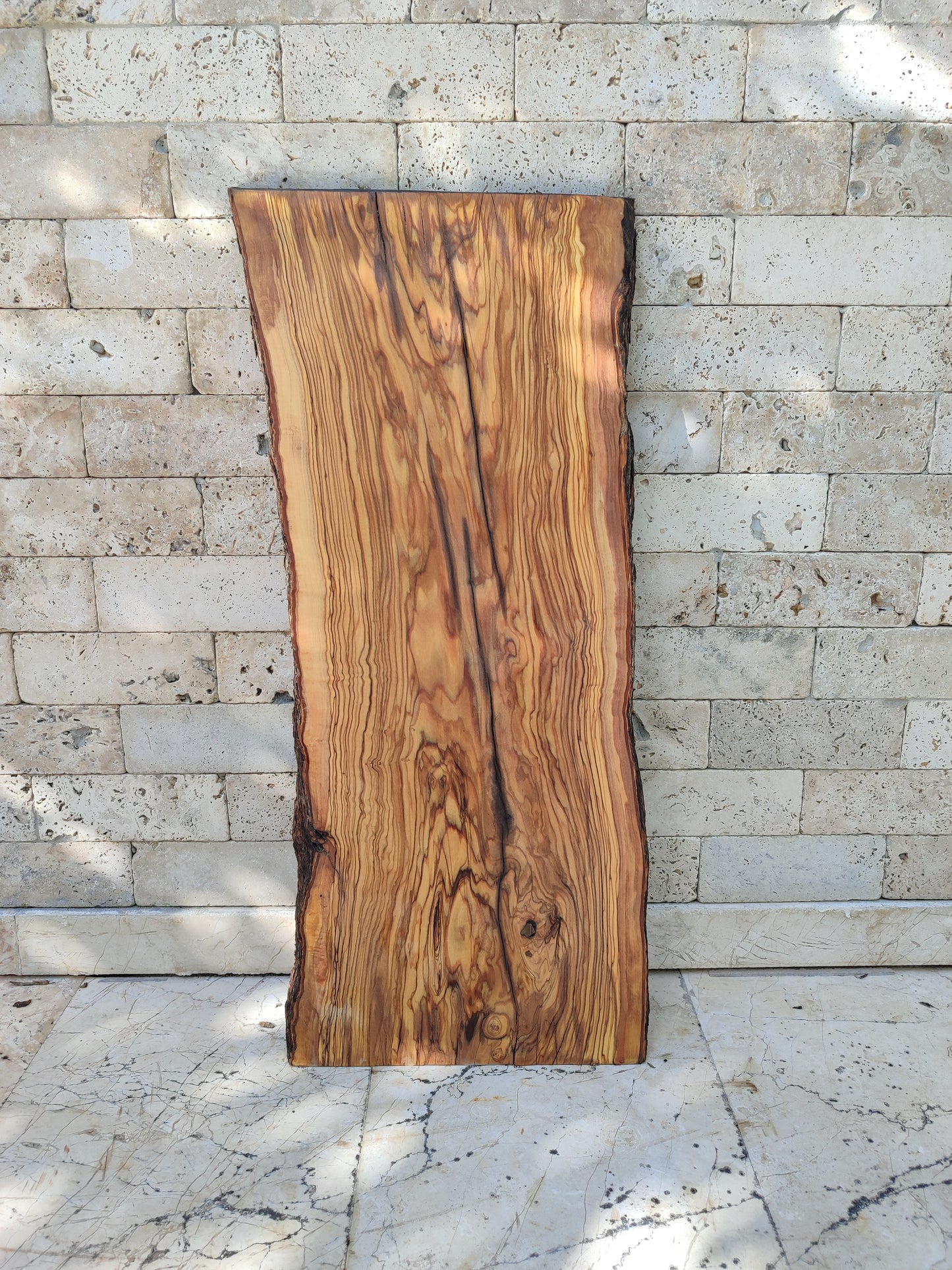 Rare Olive Wood Live Edge Slab – 35x79x2.7 cm – Natural Luster, Unique Grain, Sustainable Luxury