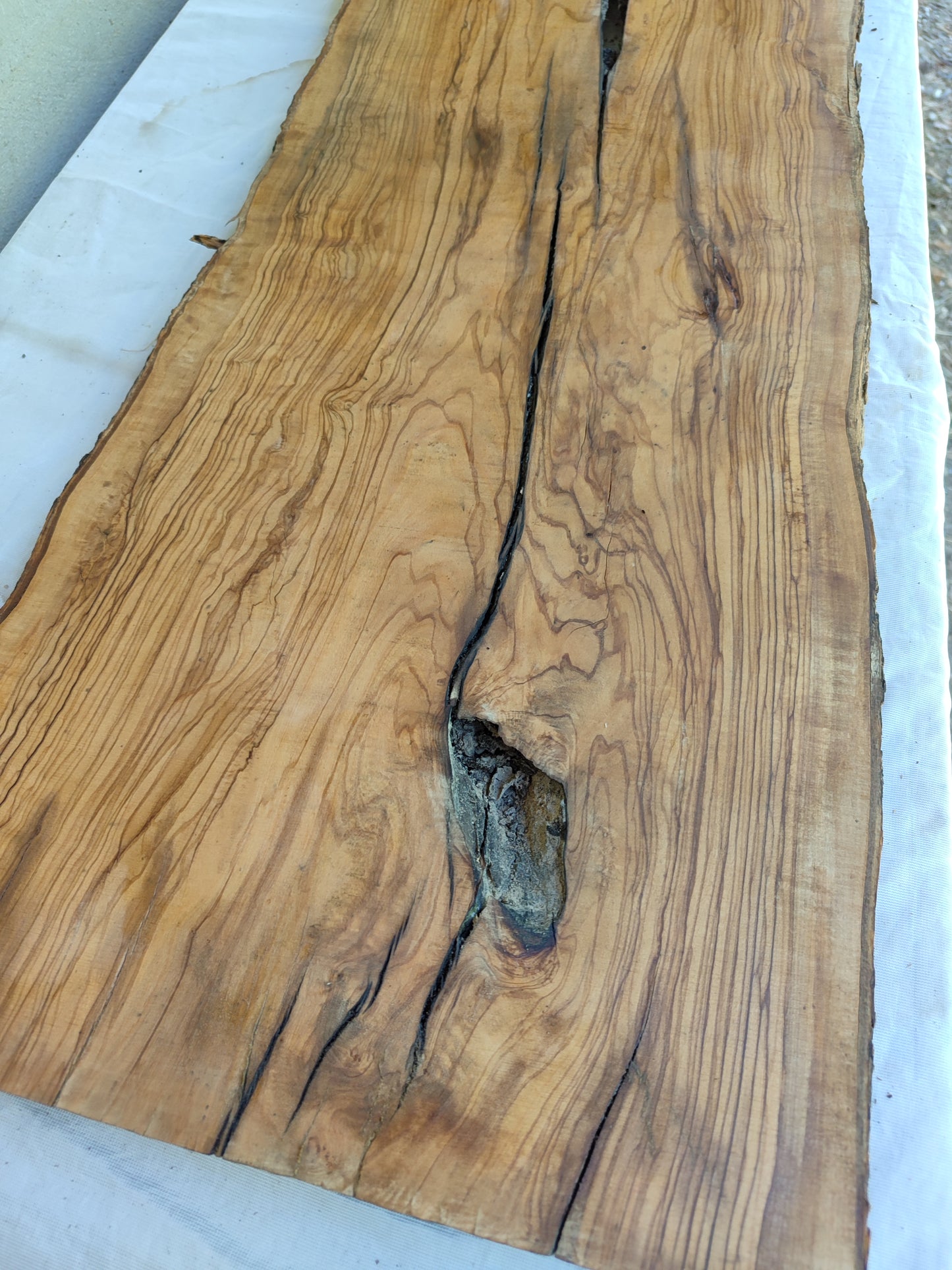 Rare Olive Wood Live Edge Slab – 31x78x3 cm, Unique Grain, Sustainable Luxury