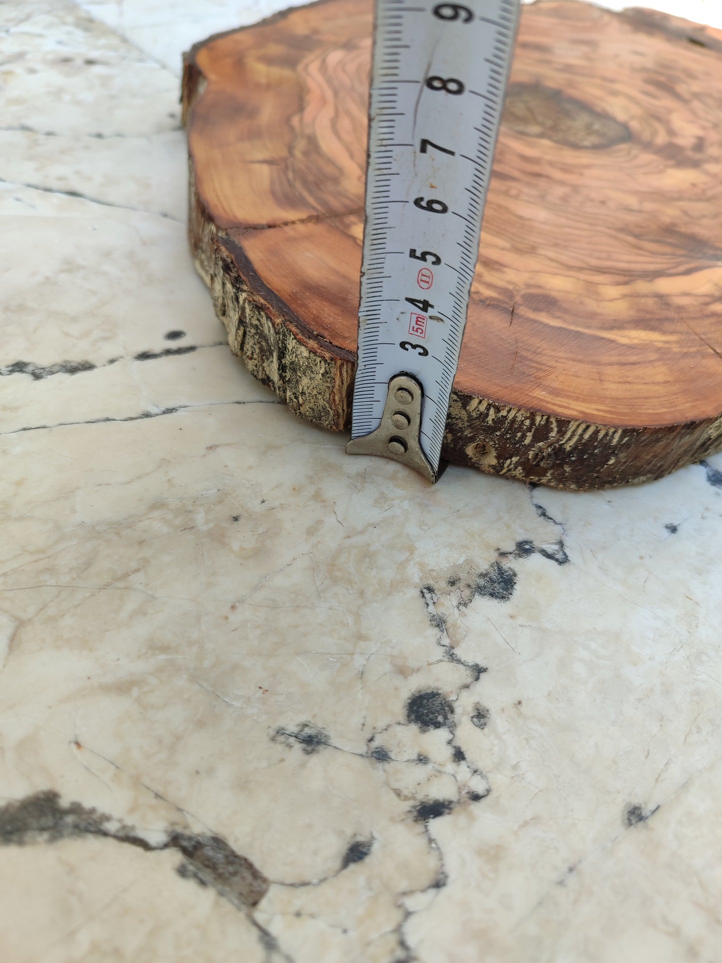 Rare Olive Wood Slab – Live Edge, Unique Grain – 32x38x2.5cm – Sustainable Luxury for Epoxy, Coffee Table & Guitar