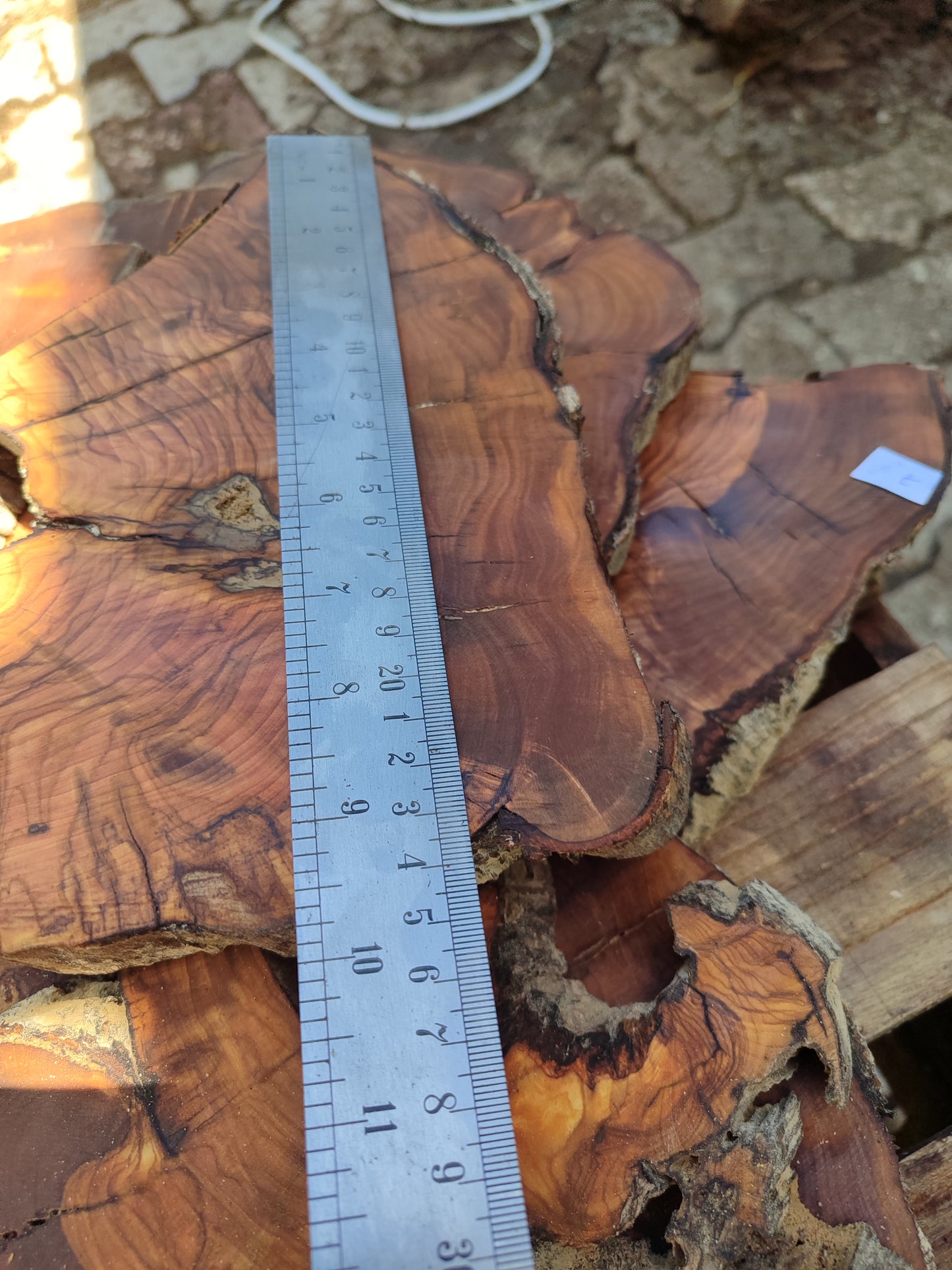 Wholesale Live Edge Olive Wood Slabs - Premium Sustainable Luxury, Unique Grain, 10x28x2.5cm for Epoxy & Crafts