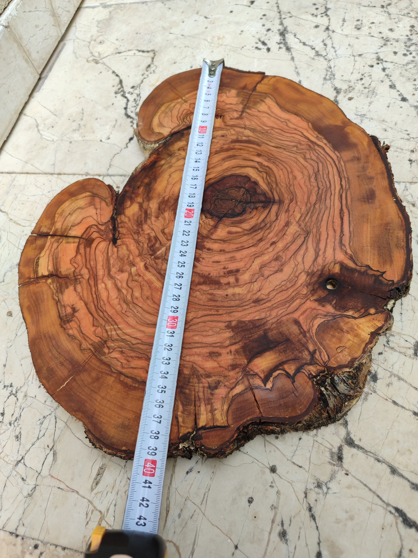 Rare Live Edge Olive Wood Slab – 33x40cm, Unique Grain, Natural Luster, Sustainable Luxury for Epoxy & Crafts
