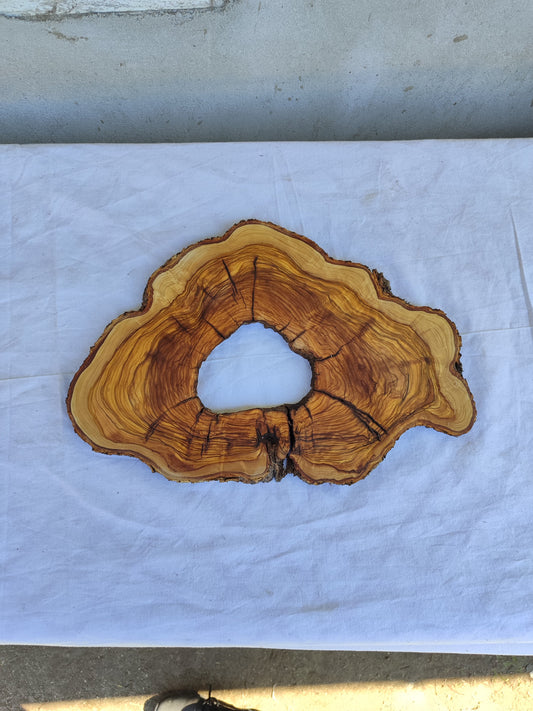 Rare Olive Wood Live Edge Slab 26x38cm | Ultra Dry 3% Moisture | Unique Grain for Epoxy Resin & Luthier Art