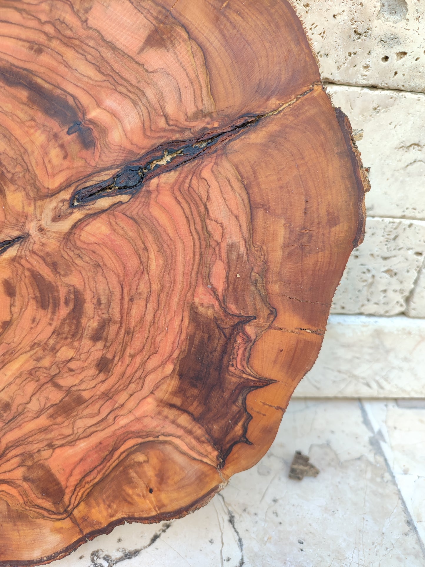 Rare Olive Wood Live Edge Slab - Unique Grain - Sustainable Luxury for Epoxy & Luxury Crafts (30x38 cm)