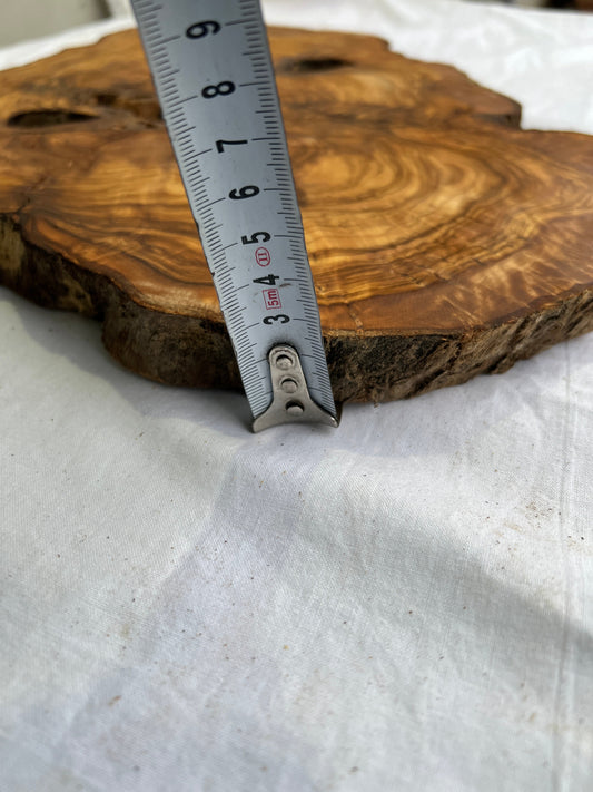 Rare Olive Wood Slab Live Edge 37x60cm | Unique Grain for Epoxy Resin & Coffee Table | Premium Luthier Wood | Sustainable Luxury Art.
