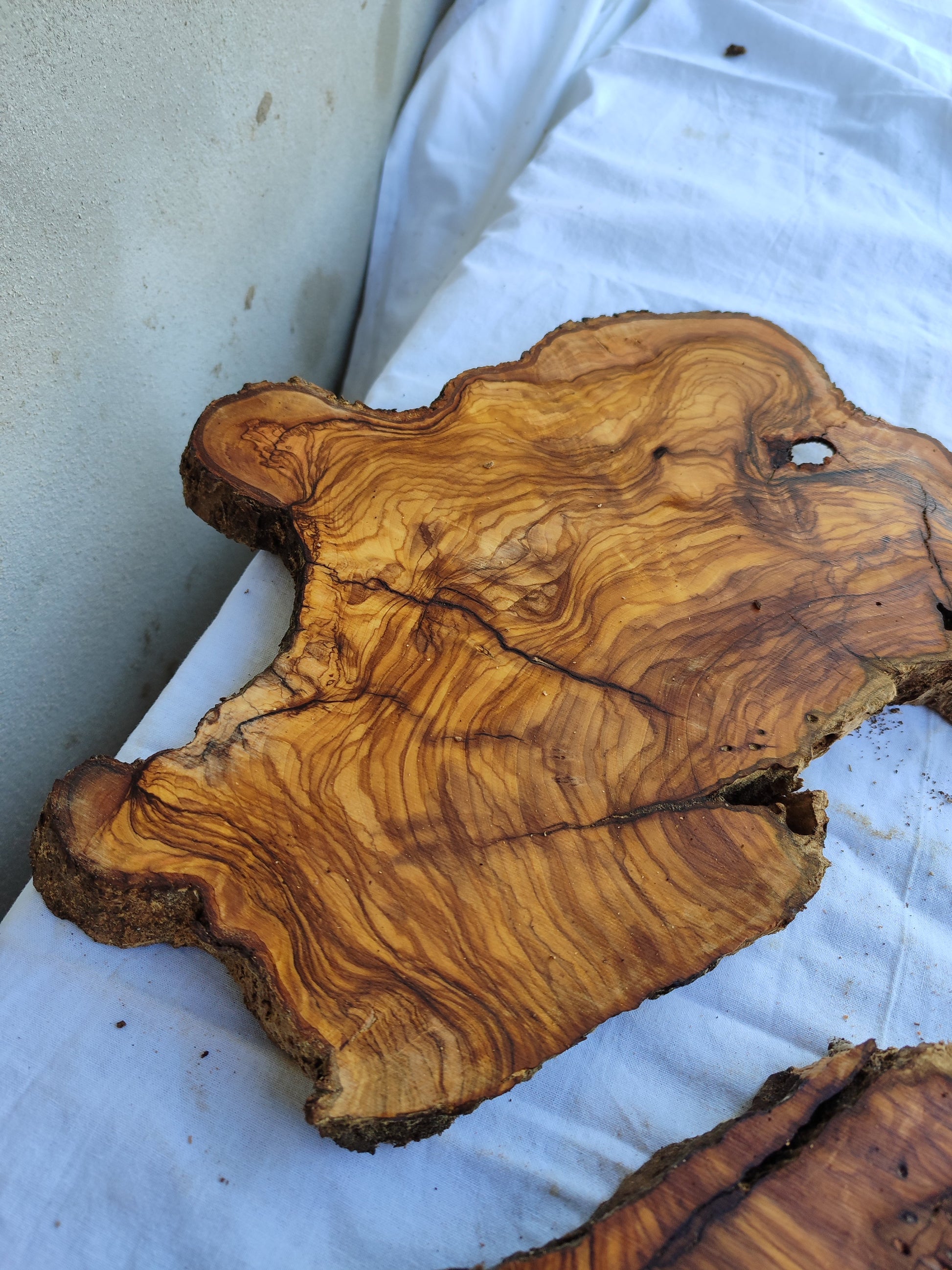 Rare Live Edge Olive Wood Slab 2pc Set 50x52cm | Super Dry 3% Moisture for Epoxy Resin & Guitar | Unique Grain Sustainable Luxury Art Wood.