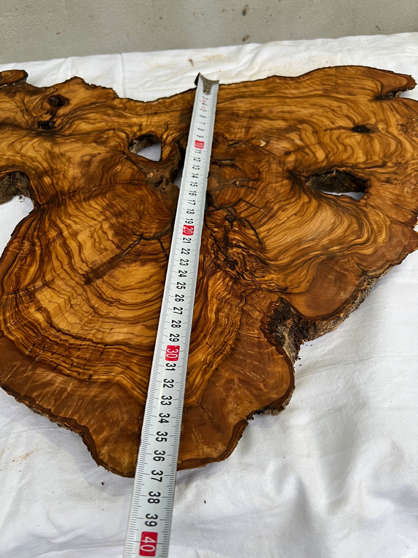Rare Olive Wood Slab Live Edge 37x60cm | Unique Grain for Epoxy Resin & Coffee Table | Premium Luthier Wood | Sustainable Luxury Art.