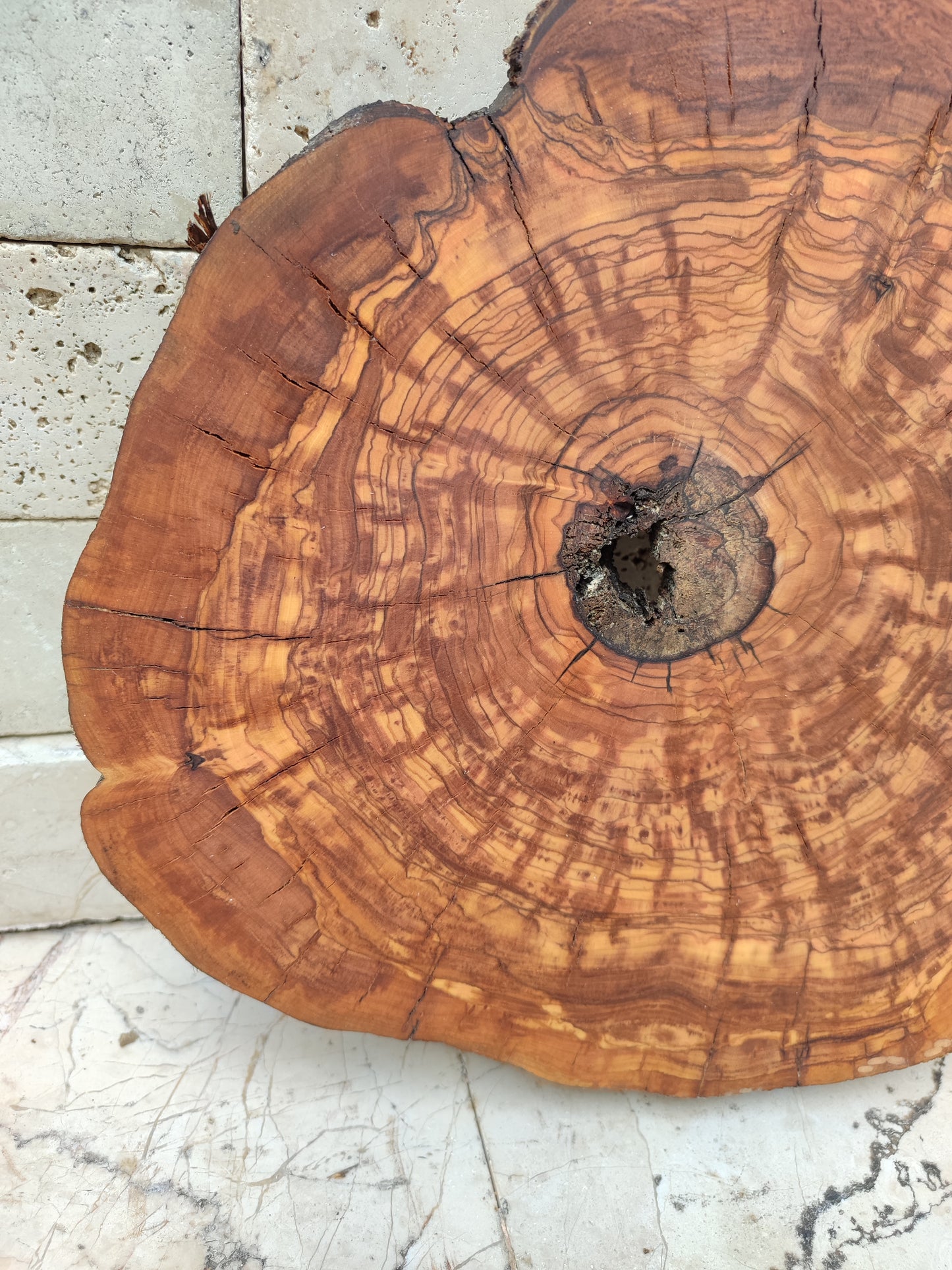 Rare Olive Wood Slab – Live Edge, Unique Grain – Sustainable Luxury for Epoxy, Table & Craft