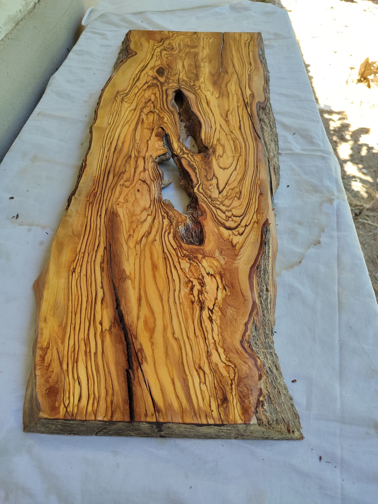 Rare Olive Wood Live Edge Slab – 28x80x3 cm – Unique Grain, Sustainable Luxury, Super Dry & Natural Luster for Epoxy, Table & Craft