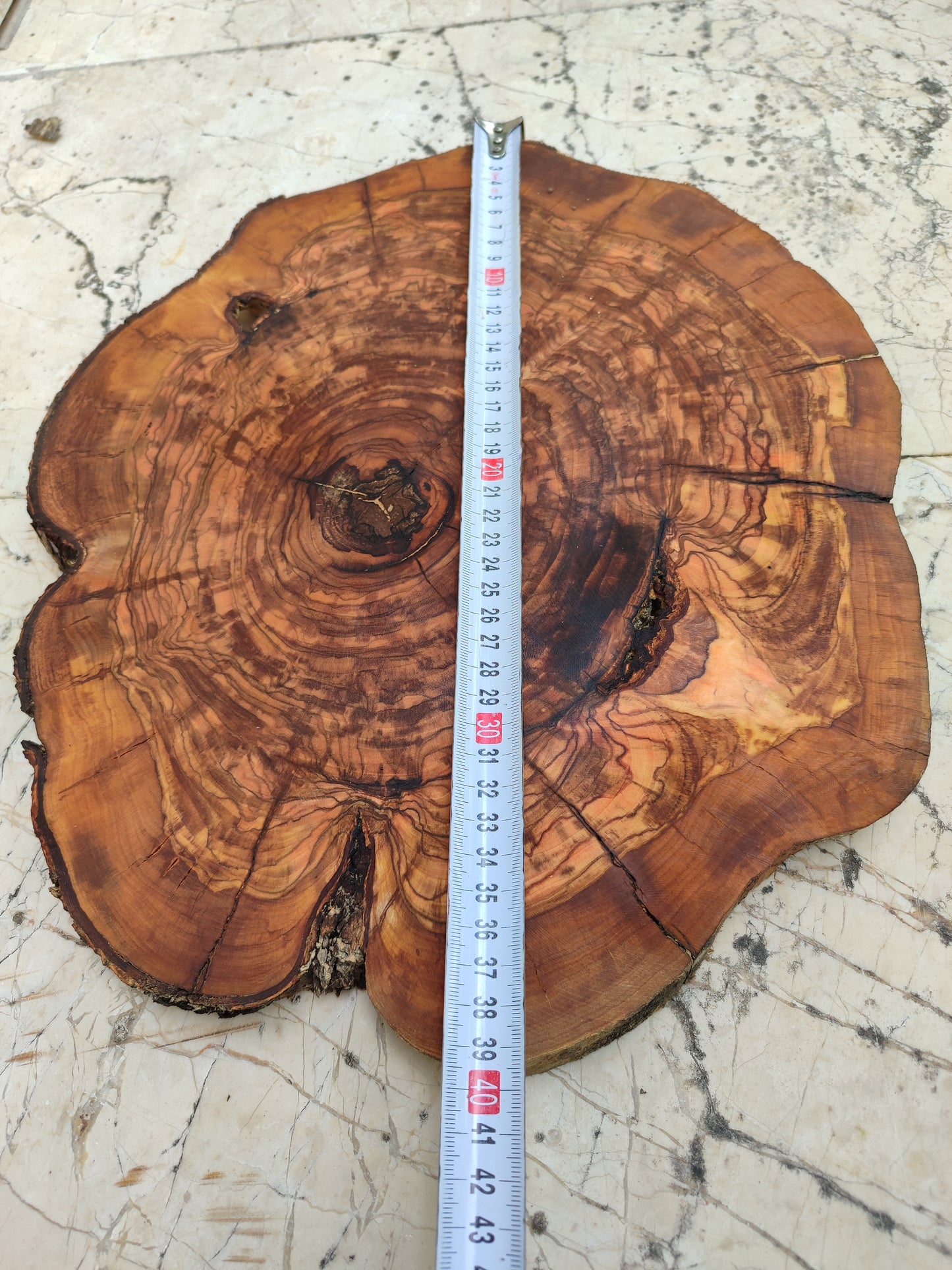 Rare Olive Wood Slab - Live Edge Premium Natural Luster - Sustainable Luxury, Unique Grain, 33x40x2.5 cm