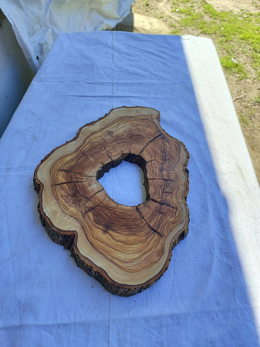 Rare Olive Wood Slab 26x38cm - Ultra Dry Live Edge for Resin Art Luthier & Luxury Crafts - Exotic Unique Grain