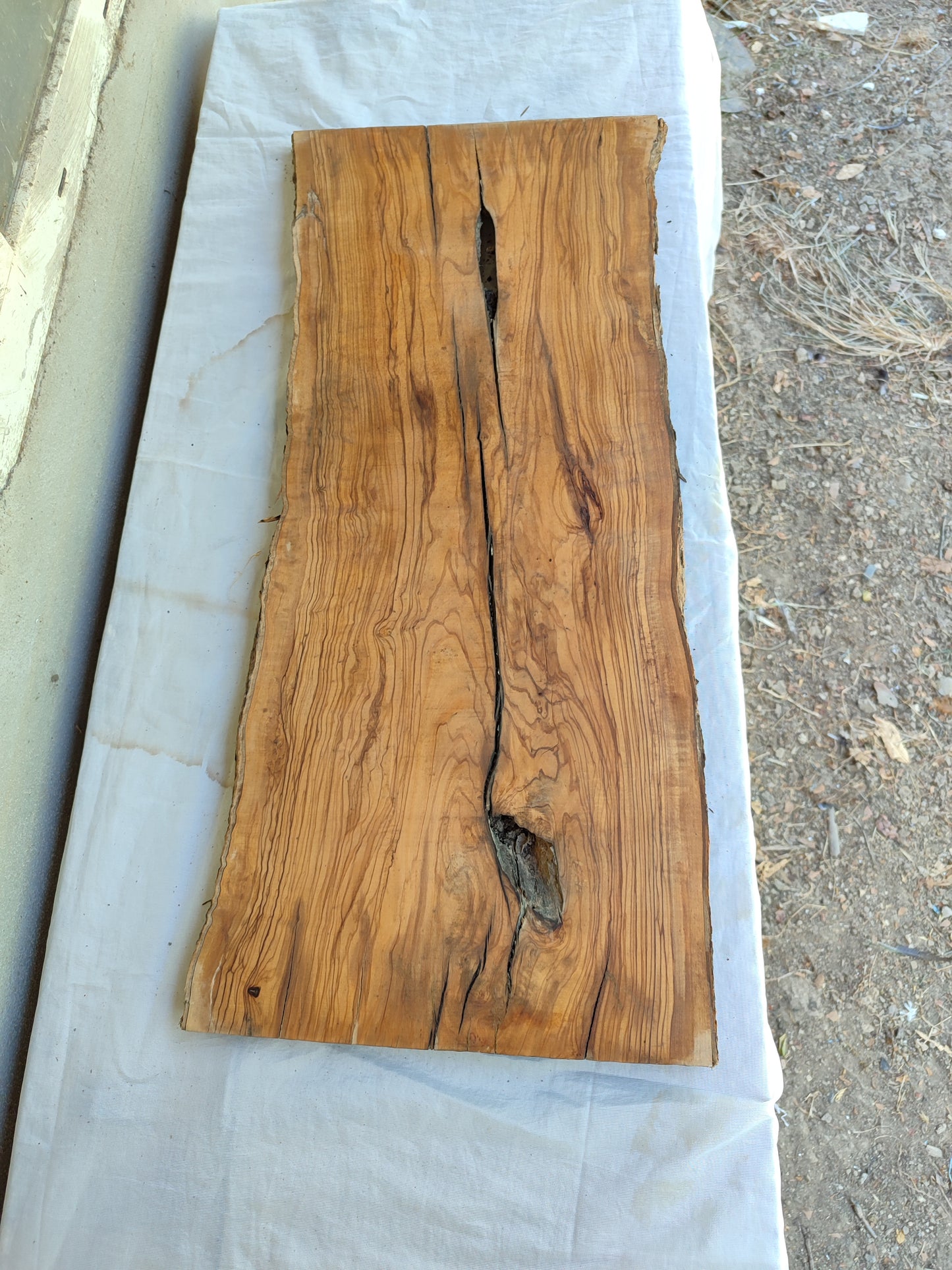 Rare Olive Wood Live Edge Slab – 31x78x3 cm, Unique Grain, Sustainable Luxury
