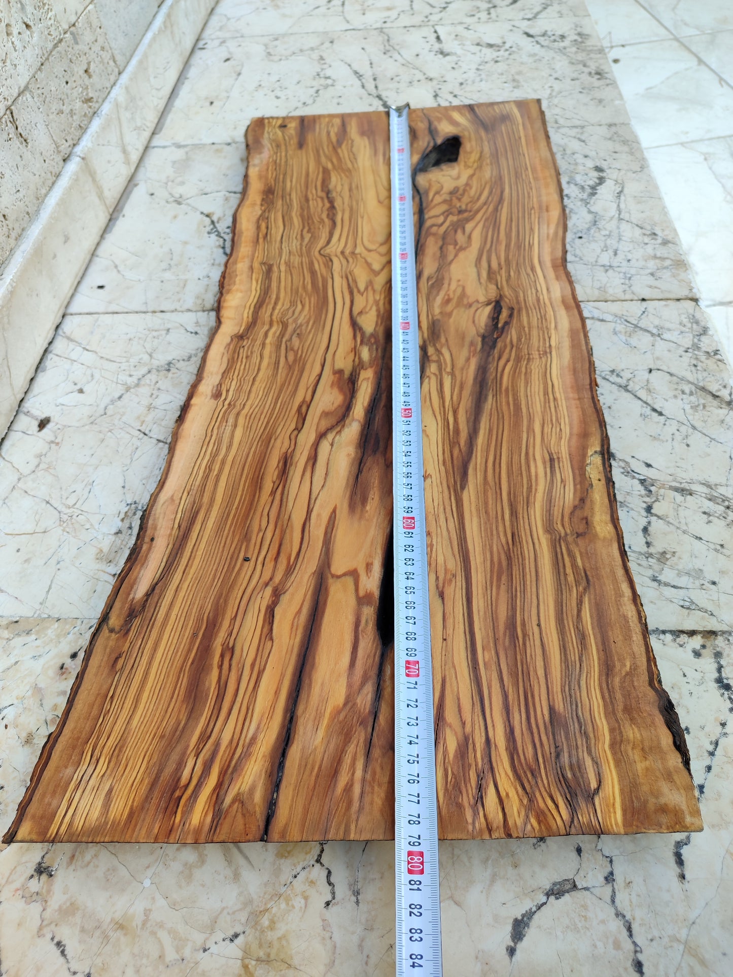 Rare Olive Wood Live Edge Slab – 35x79x2.7 cm – Natural Luster, Unique Grain, Sustainable Luxury