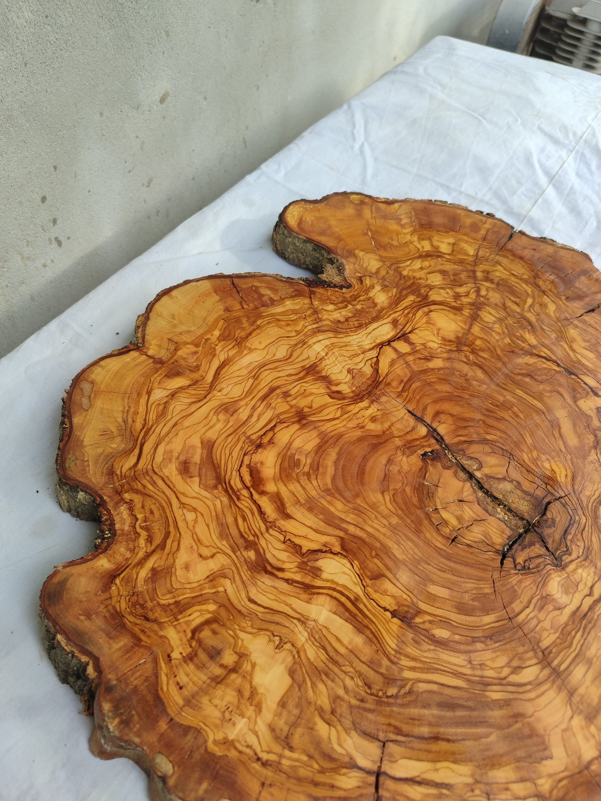 Rare Olive Wood Live Edge Slab – 39x44x3 cm Unique Grain Sustainable Luxury for Epoxy & Luxury Crafts - Olive Generic