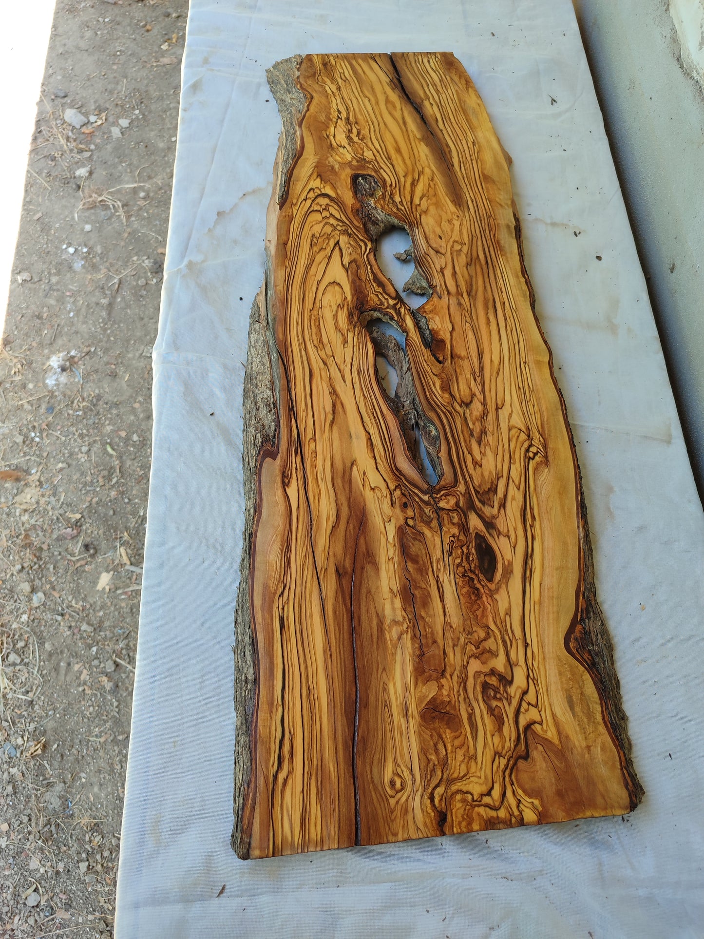Rare Olive Wood Live Edge Slab – 28x80x3 cm – Unique Grain, Sustainable Luxury, Super Dry & Natural Luster for Epoxy, Table & Craft