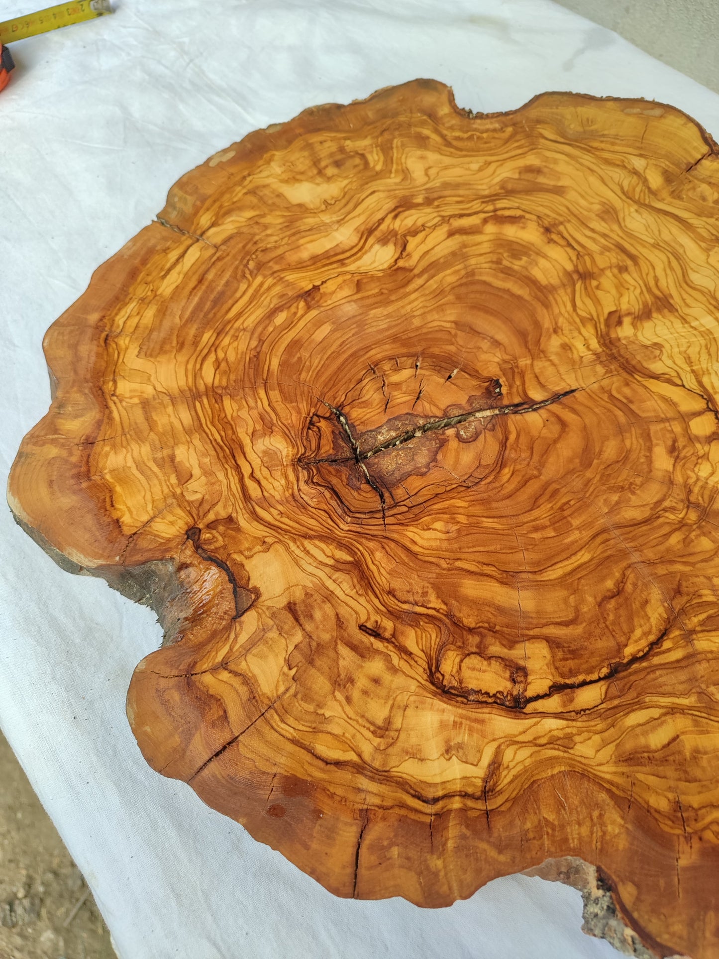 Rare Olive Wood Live Edge Slab – 39x44x3 cm Unique Grain Sustainable Luxury for Epoxy & Luxury Crafts - Olive Generic