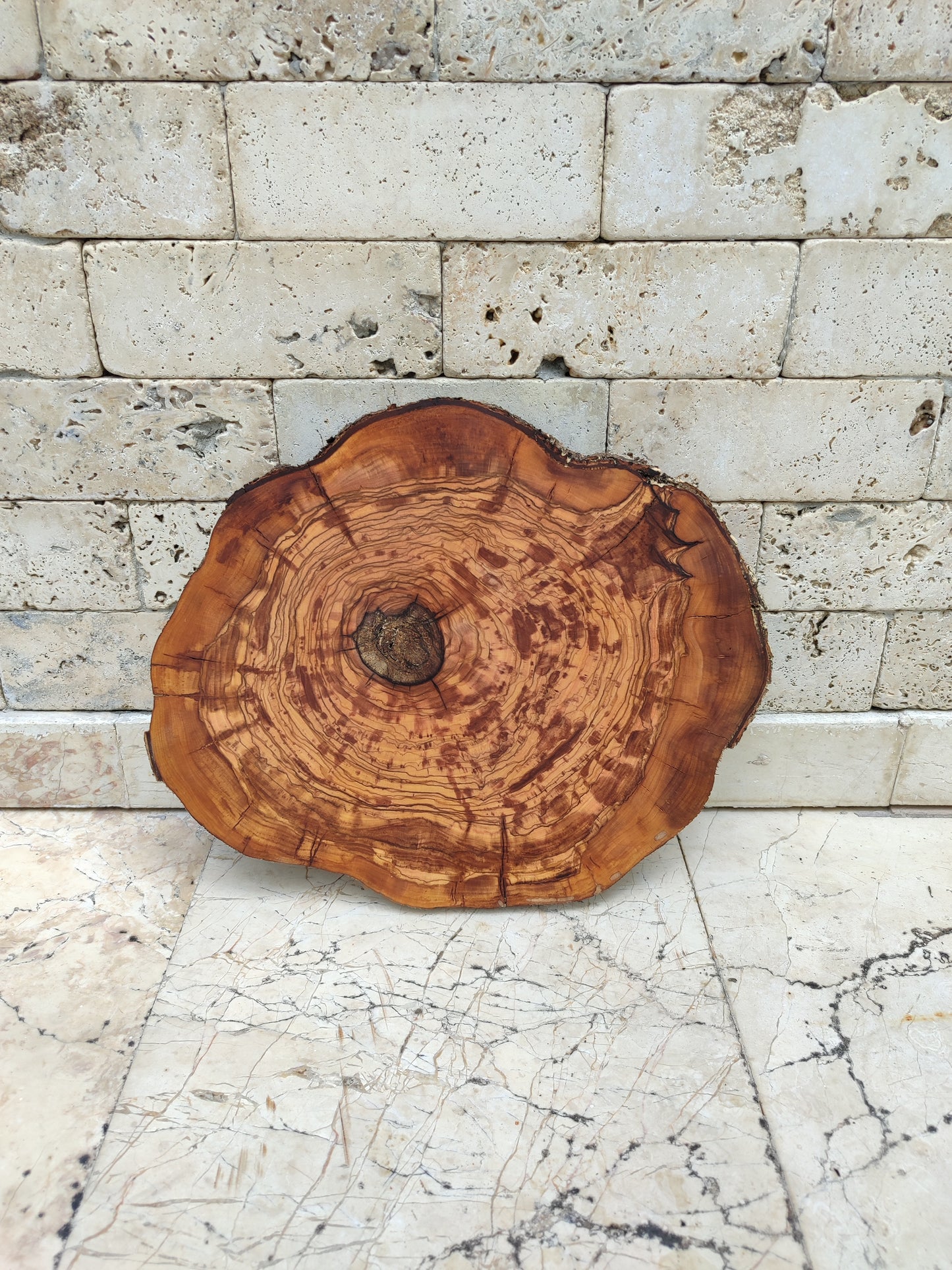 Rare Olive Wood Slab – Live Edge, Unique Grain, Sustainable Luxury – Premium Natural Luster for Epoxy & Artisan Crafts (31x37x2.5 cm)