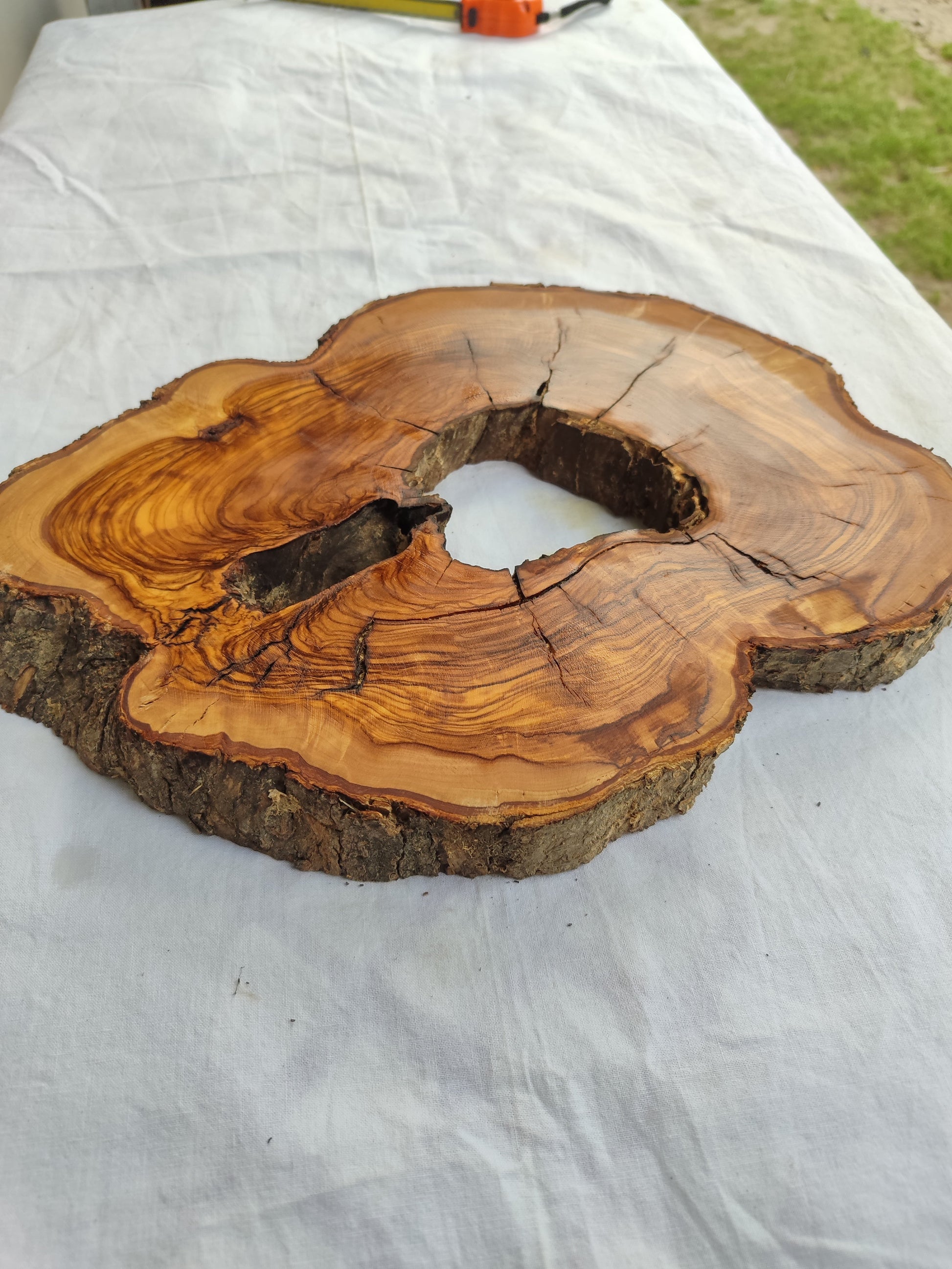 Rare Olive Wood Live Edge Slab – Premium Natural Luster – 28x36x3 cm – Sustainable Luxury - Olive Generic