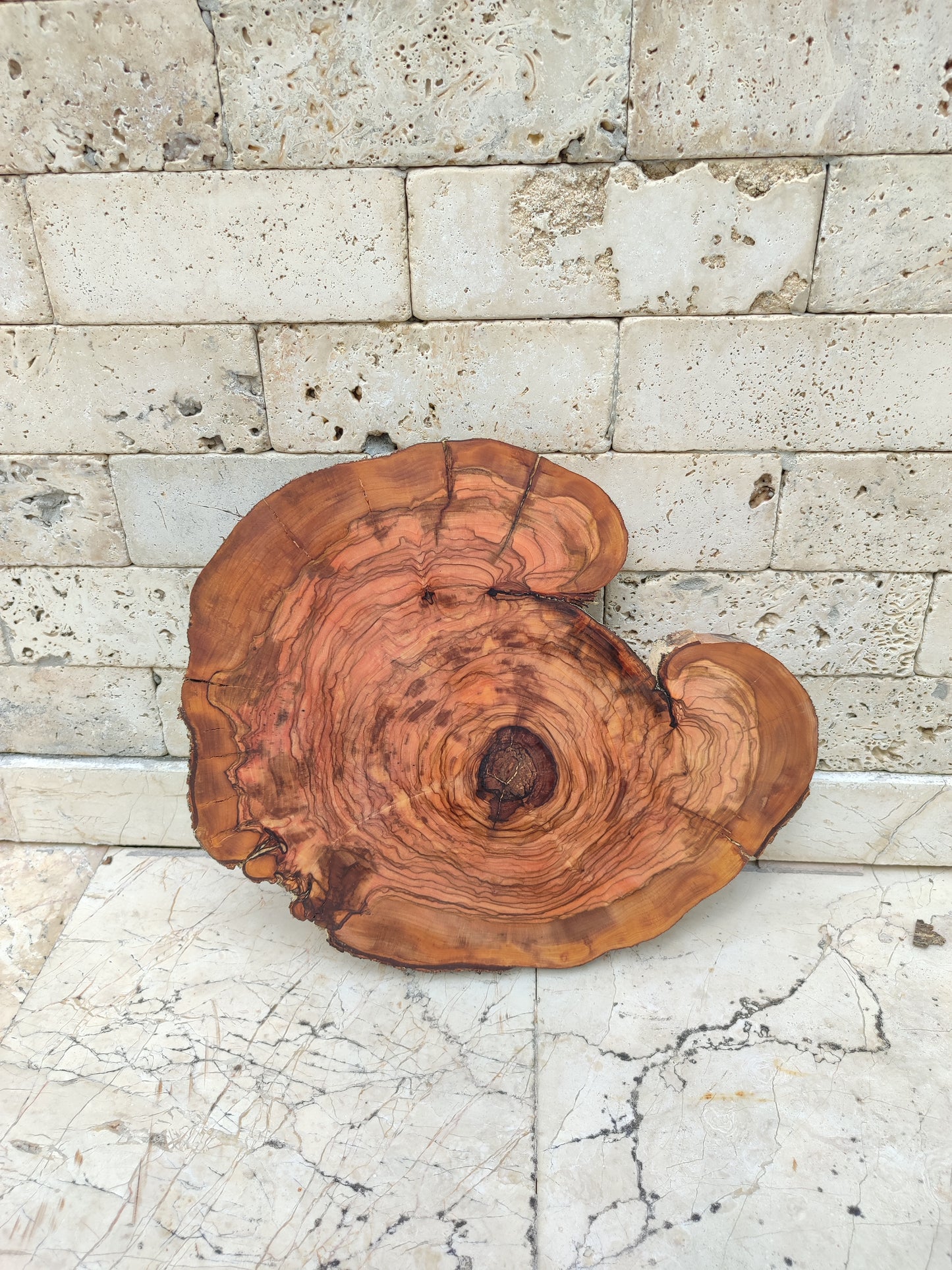 Rare Live Edge Olive Wood Slab - Premium 100% Natural - Unique Grain - Sustainable Luxury - 32x38x2.49 cm