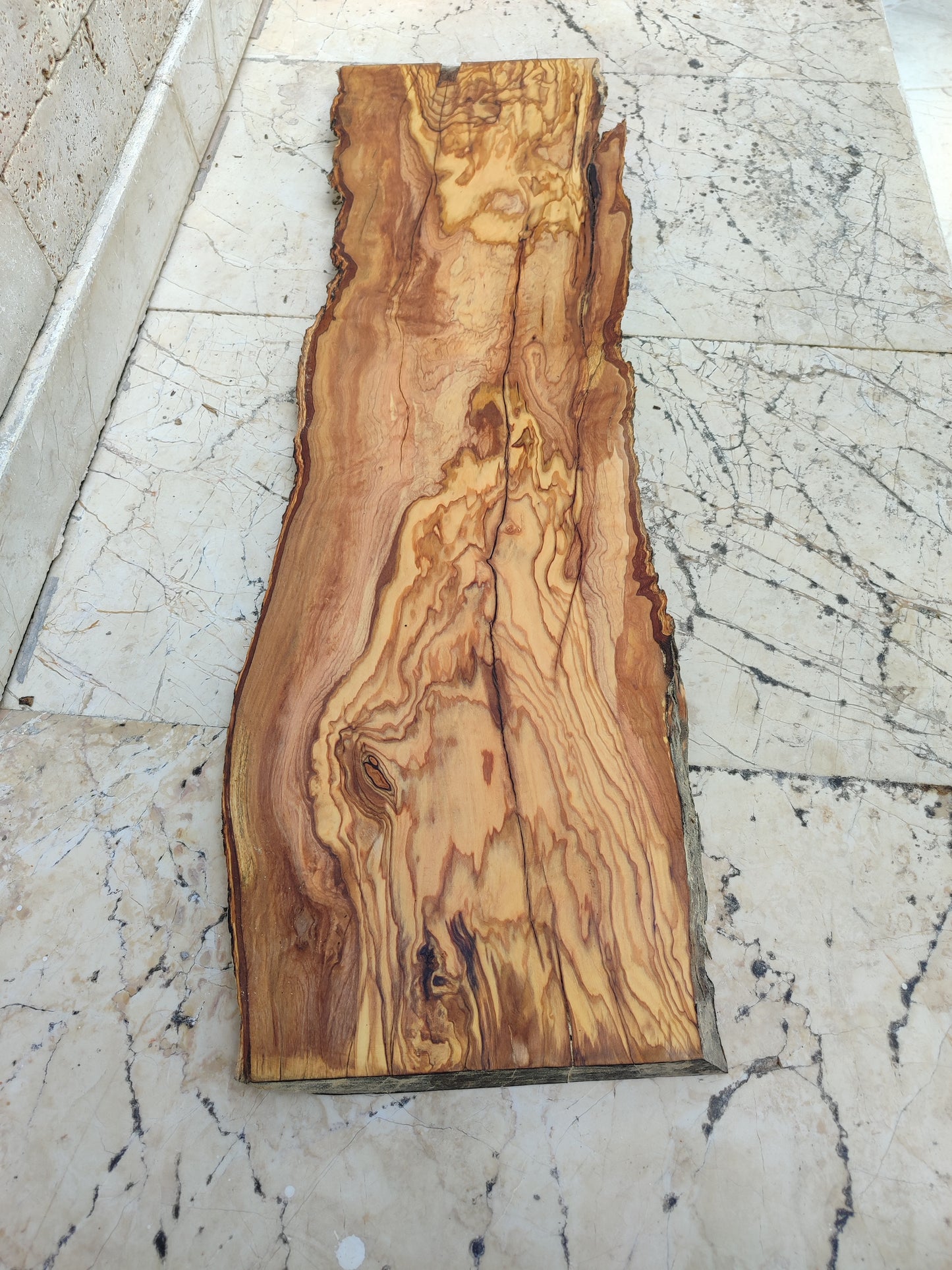 Rare Olive Wood Live Edge Slab – 23x77x2.7cm Ultra‑Dry, Natural Luster, Unique Grain, Sustainable Luxury for Epoxy & High‑End Crafts