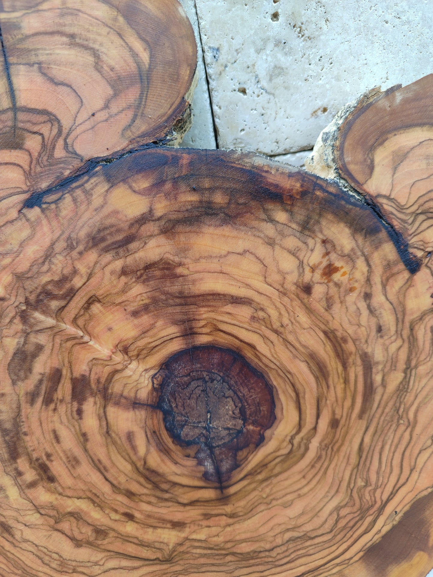 Rare Live Edge Olive Wood Slab – 33x40cm, Unique Grain, Natural Luster, Sustainable Luxury for Epoxy & Crafts