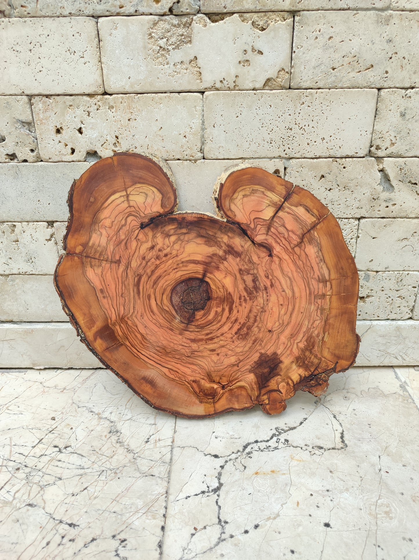 Rare Olive Wood Slab – Live Edge Unique Grain, Sustainable Luxury, 32x40x2.5cm