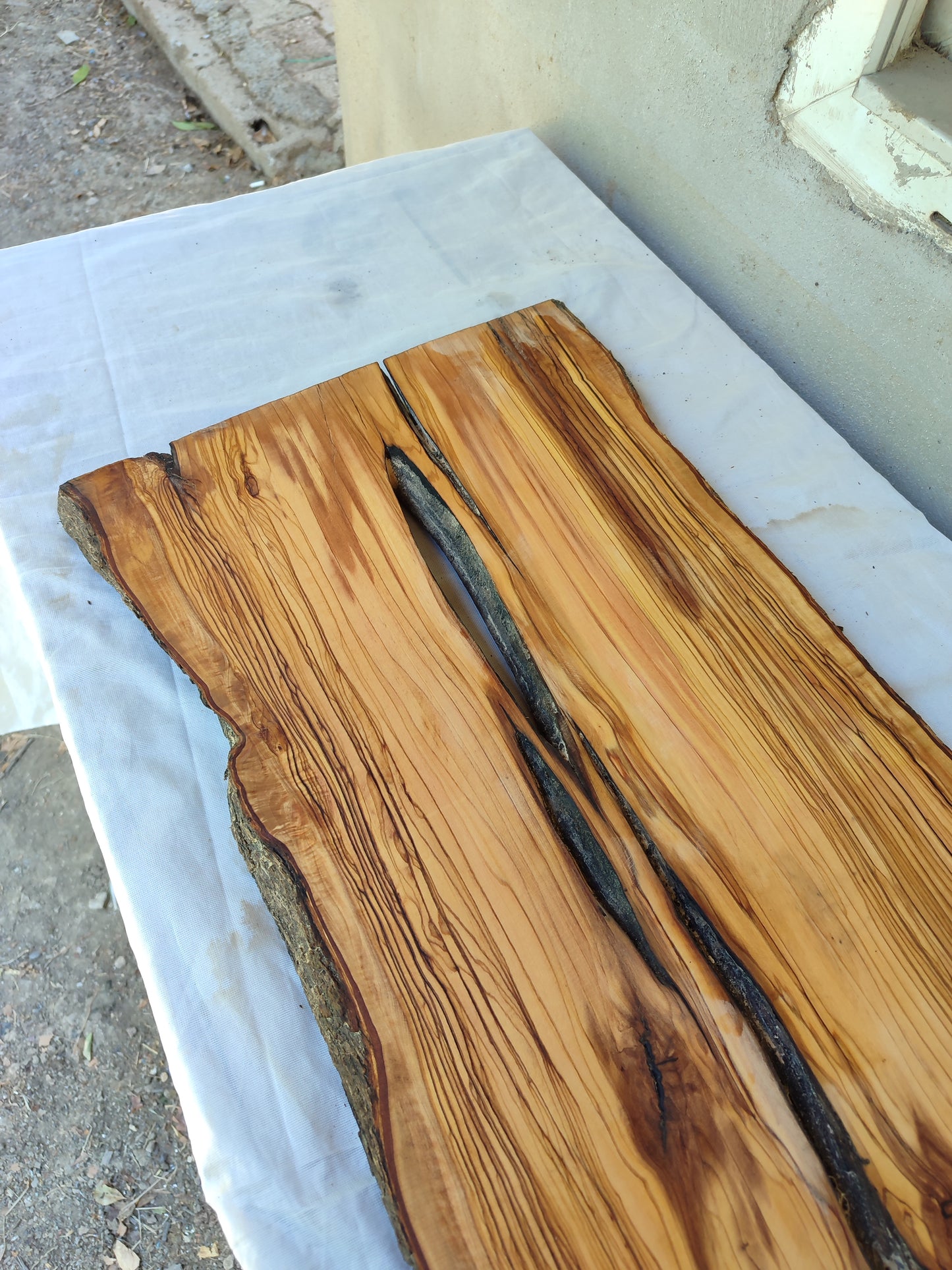 Rare Live Edge Olive Wood Slab – 33x80cm, Sustainable Luxury, Unique Grain, Natural Luster