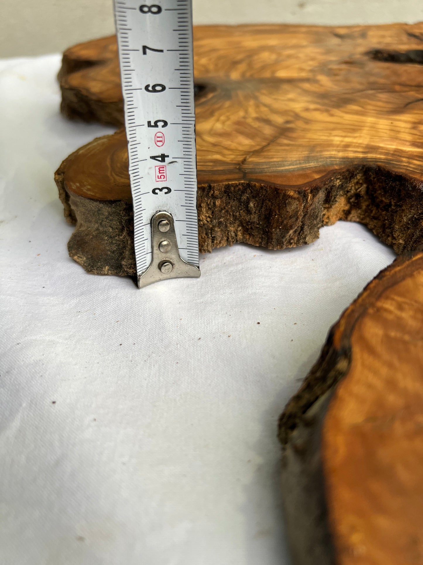Rare Olive Wood Live Edge Slab 46x66cm - Super Dry Unique Grain for Epoxy Resin Art, Coffee Table & Luthier Craft - Sustainable Luxury.