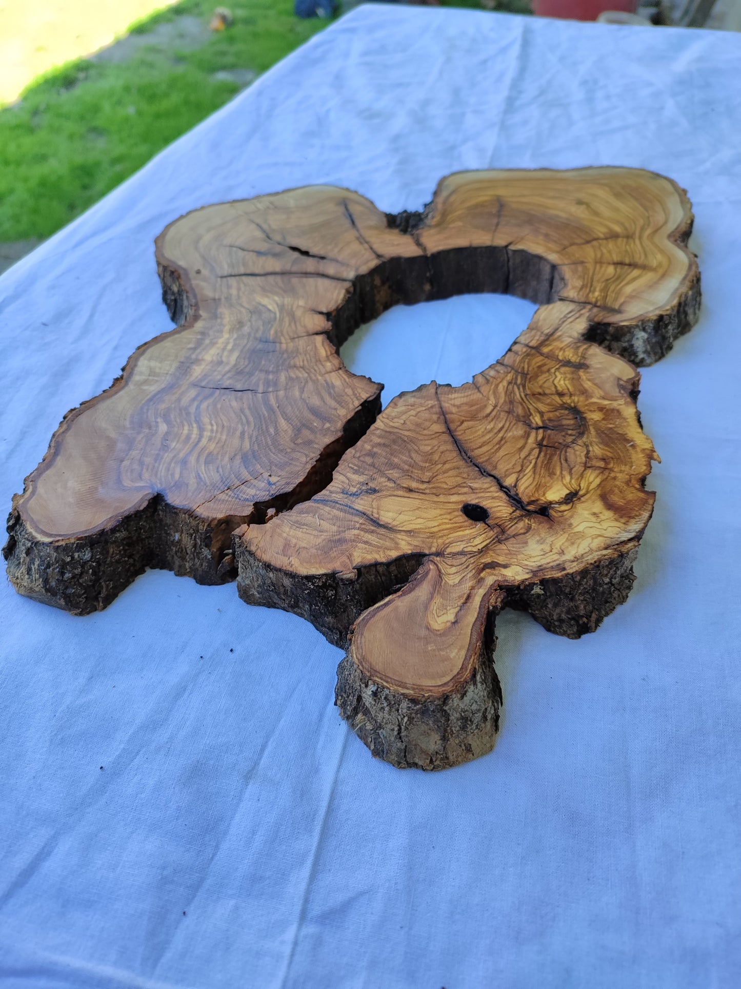 Rare Live Edge Olive Wood Slab 29x40cm | Unique Grain for Epoxy Guitar & Luxury Crafts | Ultra-Dry 3% Moisture Lumber