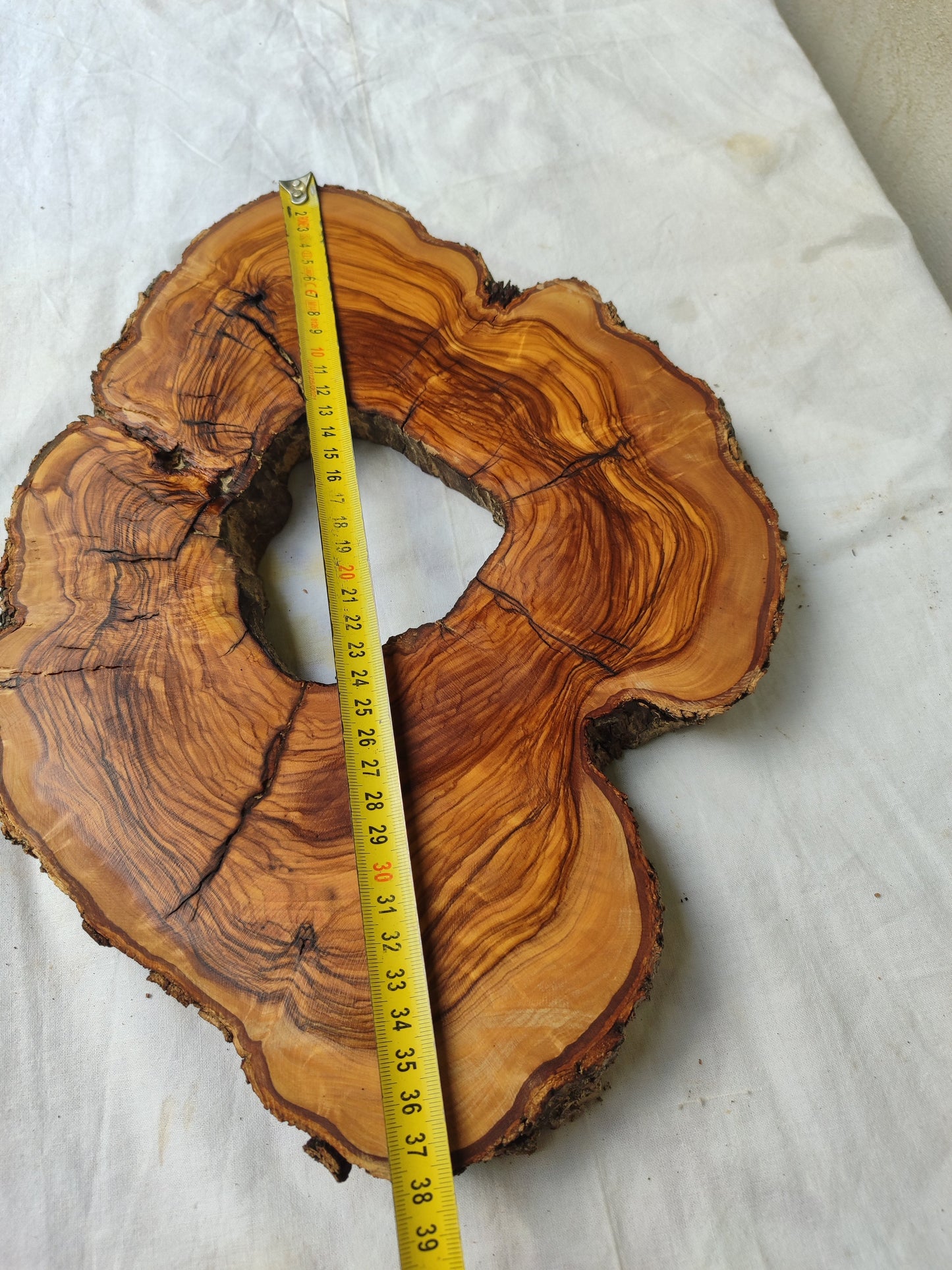 Premium Rare Olive Wood Live Edge Slab – Unique Grain Sustainable Luxury 27x38x3 cm - Olive Generic